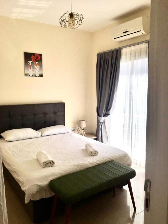 Luxury Two-Bedroom Apartment In Amazing Place Lukomorye C4 Karavas  Exterior foto